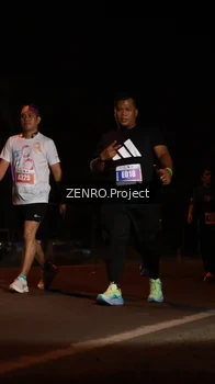 Runner Photo 4952373