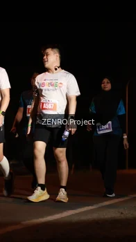 Runner Photo 4952487