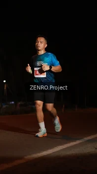 Runner Photo 4952573