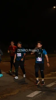 Runner Photo 4952672