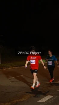 Runner Photo 4952741