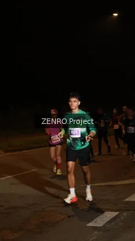 Runner Photo 4952999