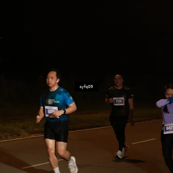 Runner Photo 4953155