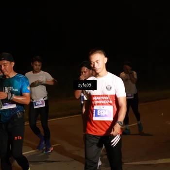 Runner Photo 4953219