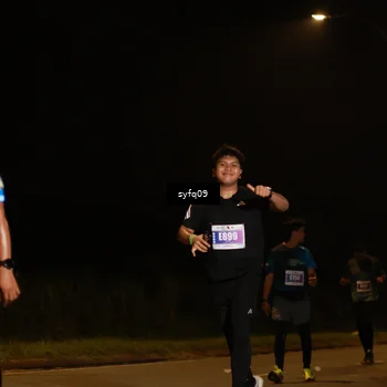 Runner Photo 4953272