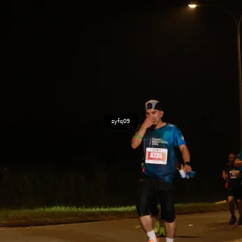 Runner Photo 4953298