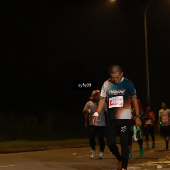 Runner Photo 4953305