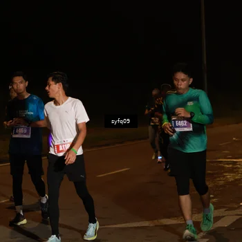 Runner Photo 4953315