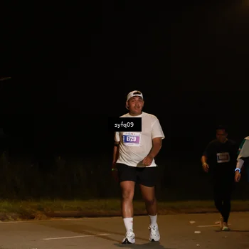 Runner Photo 4953414