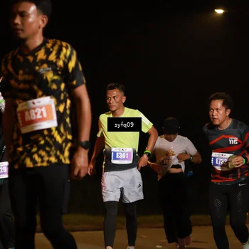 Runner Photo 4953418