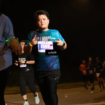 Runner Photo 4953505