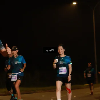 Runner Photo 4953509