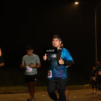 Runner Photo 4953559