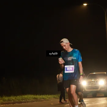 Runner Photo 4953635