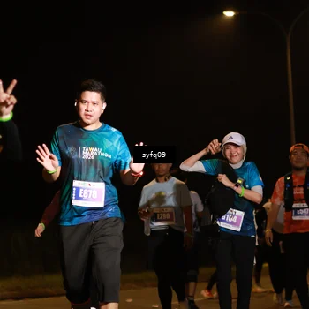 Runner Photo 4953643