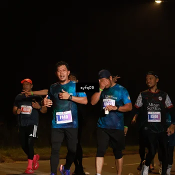 Runner Photo 4953678