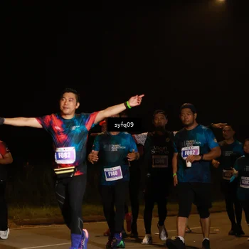 Runner Photo 4953684