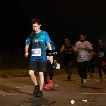 Runner Photo 4953699
