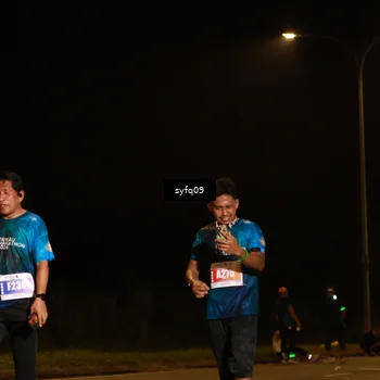 Runner Photo 4953761