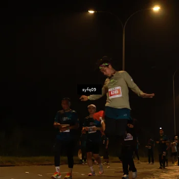 Runner Photo 4953764