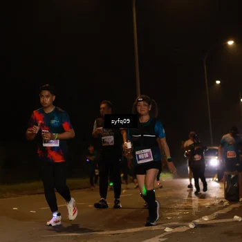 Runner Photo 4953772