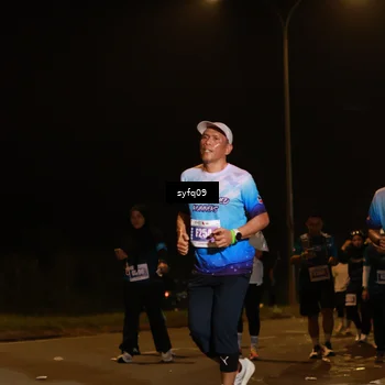 Runner Photo 4953895