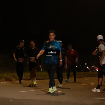 Runner Photo 4953926