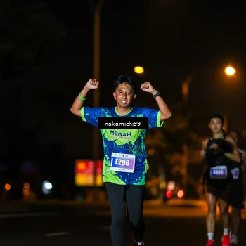 Runner Photo 4954673