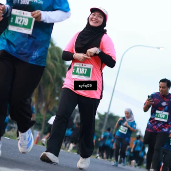 Runner Photo 4954754