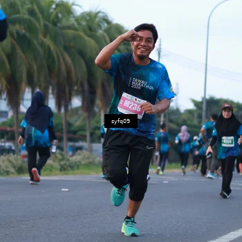 Runner Photo 4954781