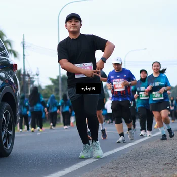 Runner Photo 4954807