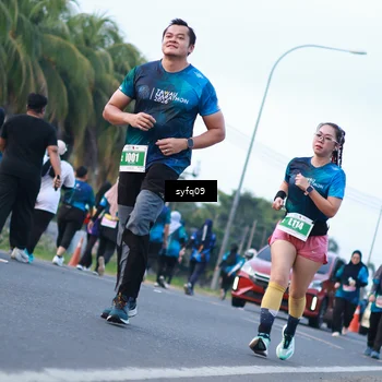 Runner Photo 4954859