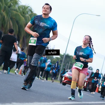 Runner Photo 4954861