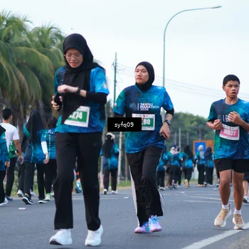 Runner Photo 4954871