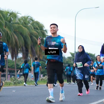 Runner Photo 4954900