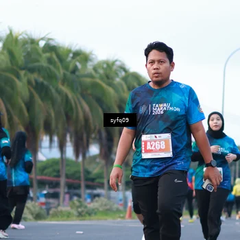 Runner Photo 4954921