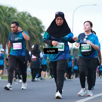 Runner Photo 4954933