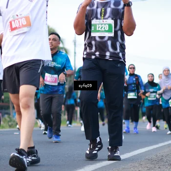 Runner Photo 4954969