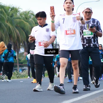 Runner Photo 4954971