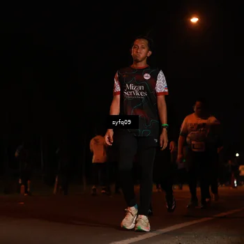 Runner Photo 4955624