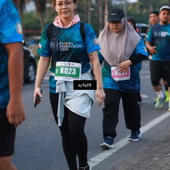 Runner Photo 4955630