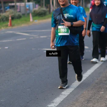 Runner Photo 4955653