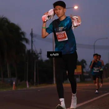 Runner Photo 4955767