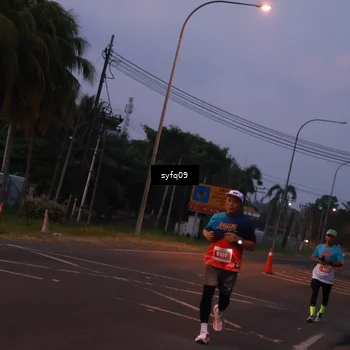 Runner Photo 4956340