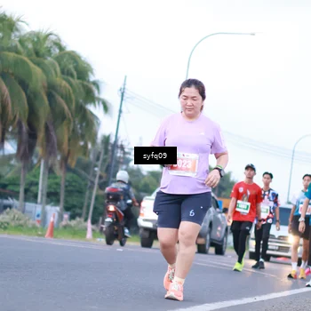 Runner Photo 4956472