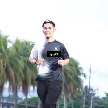 Runner Photo 4956511