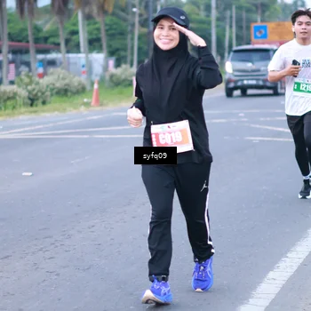 Runner Photo 4956564
