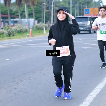 Runner Photo 4956567
