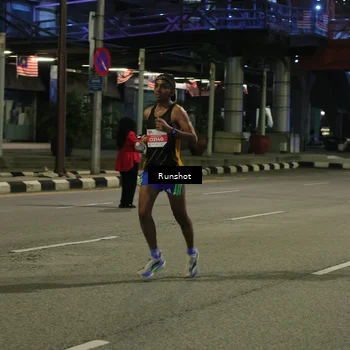 Runner Photo 4956573