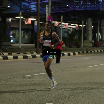 Runner Photo 4956575